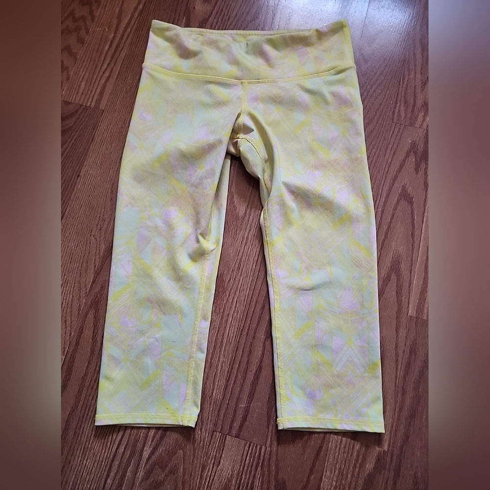 Yellow/pink Alo Yoga Capri Leggings Med Running